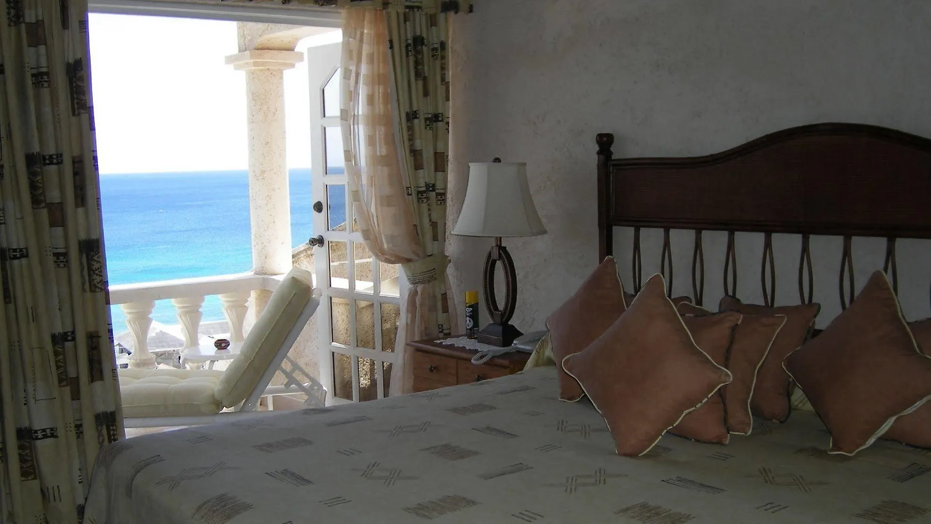 *** Hotel Seabliss Villa Fryers Well Barbados